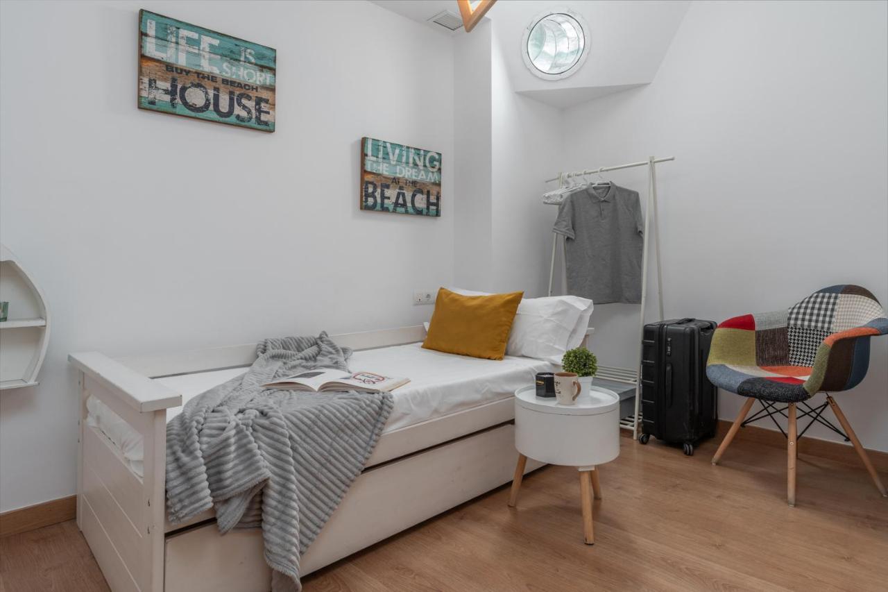 Tuguest Postigo I Catedral Apartment - Free Parking Granada Kültér fotó