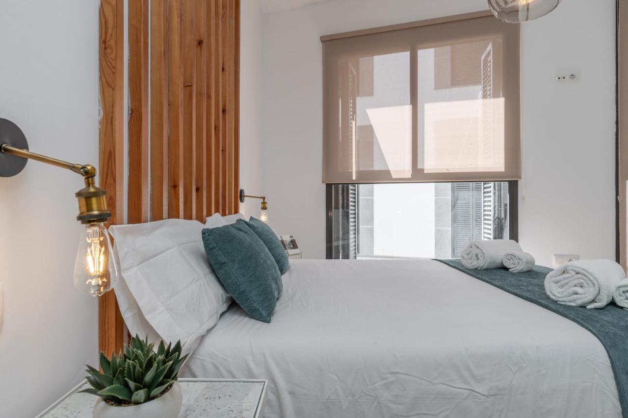 Tuguest Postigo I Catedral Apartment - Free Parking Granada Kültér fotó