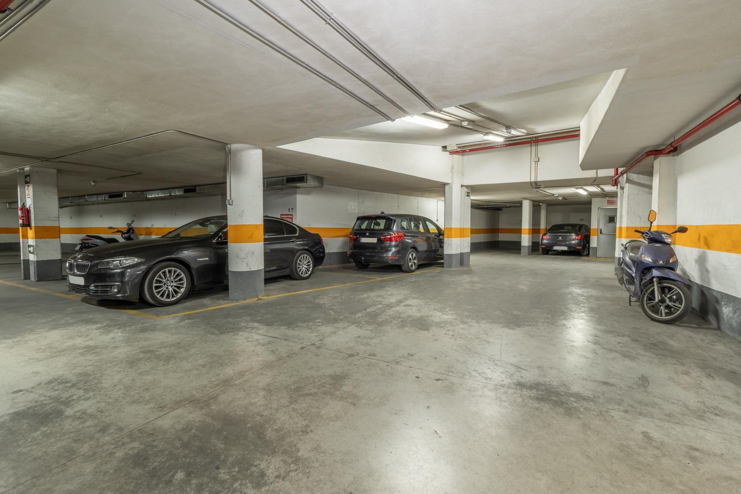 Tuguest Postigo I Catedral Apartment - Free Parking Granada Kültér fotó